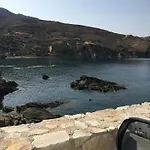 Cozy In Beautiful Apollonas Naxos Lägenhet