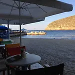 Cozy In Beautiful Apollonas Naxos Lägenhet *